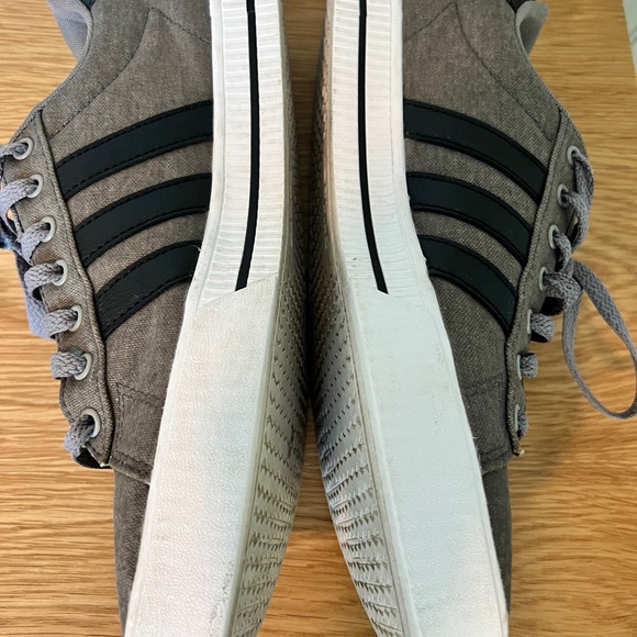 Adidas Men's Black and Gray Sneakers - Picture 7 of 10